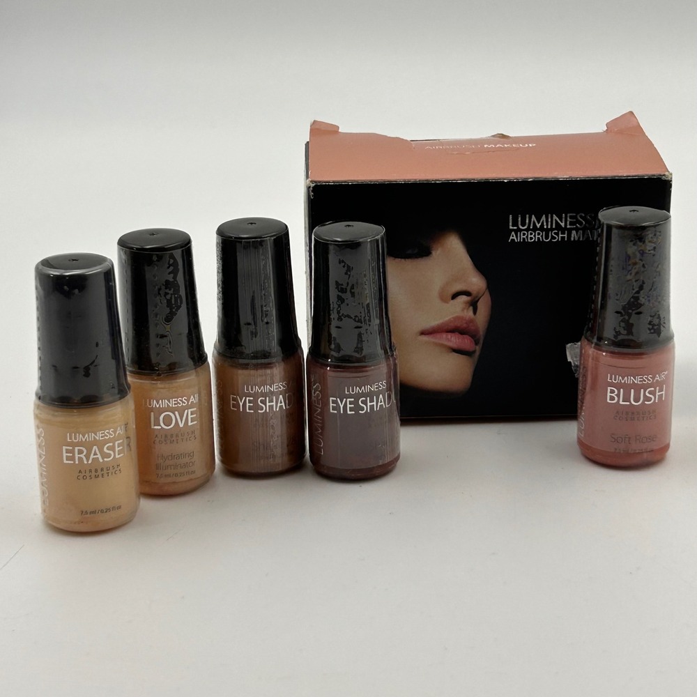 Luminess Air Airbrush Makeup Set Women Medium Multi Eraser Love Blush Silk Core